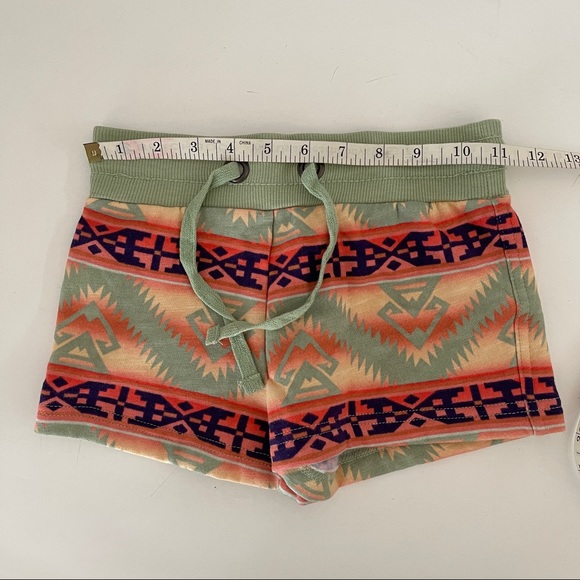 NWOT FP Henry Mills Matcha Aztec Fleece Shorts - Picture 7 of 7